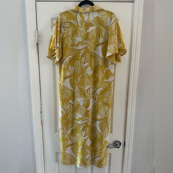 All in Favor maxi dress size women’s medium M tropical yellow short sleeves - Picture 2 of 7